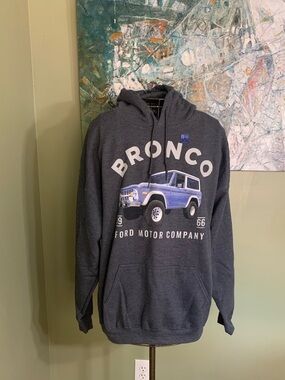 Ford Bronco hoodie in size XL.